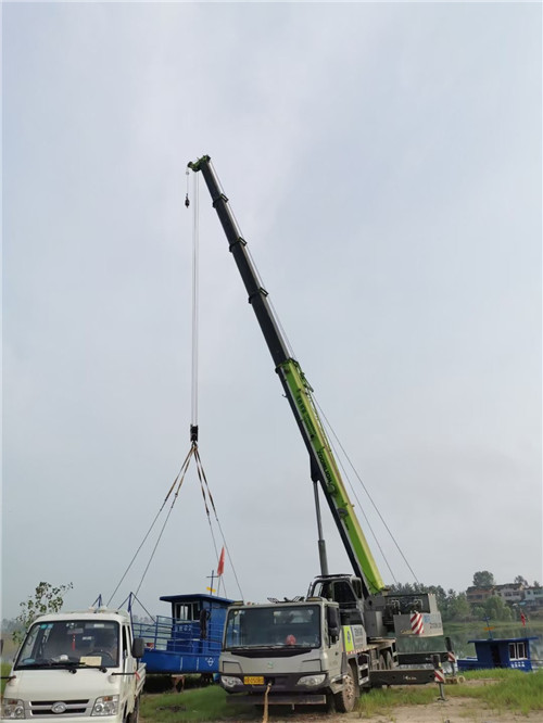 永吉县桥梁建设吊装案例
